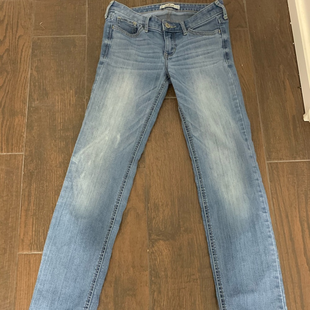Jean - Picture 3 of 4